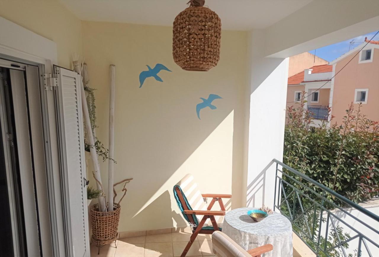 G Apartment In Agia Efimia Exterior photo